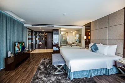 Central Luxury Hạ Long Hotel – Photos 11